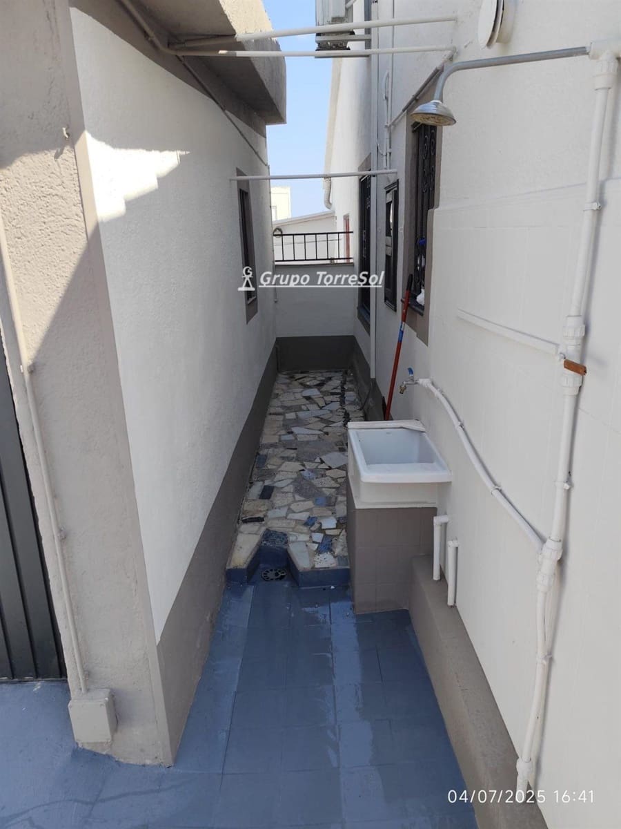 2 soveværelse Villa til salg i Santa Oliva - € 190.000 (Ref: 9552561)