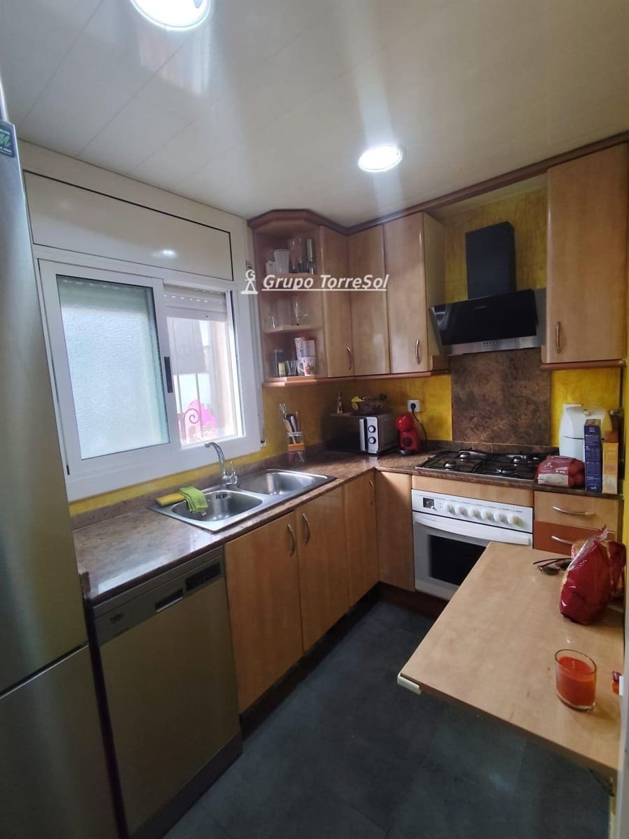 2 soveværelse Villa til salg i Santa Oliva - € 190.000 (Ref: 9552561)