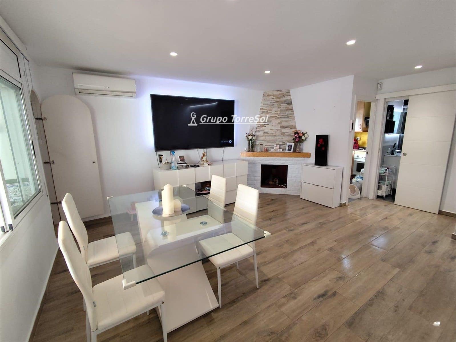 2 soveværelse Villa til salg i Santa Oliva - € 190.000 (Ref: 9552561)