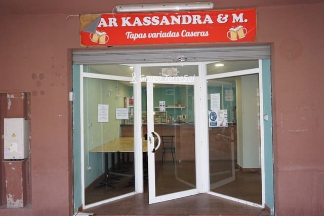 Erhverv til salg i Tarragona by - € 100.000 (Ref: 9552568)