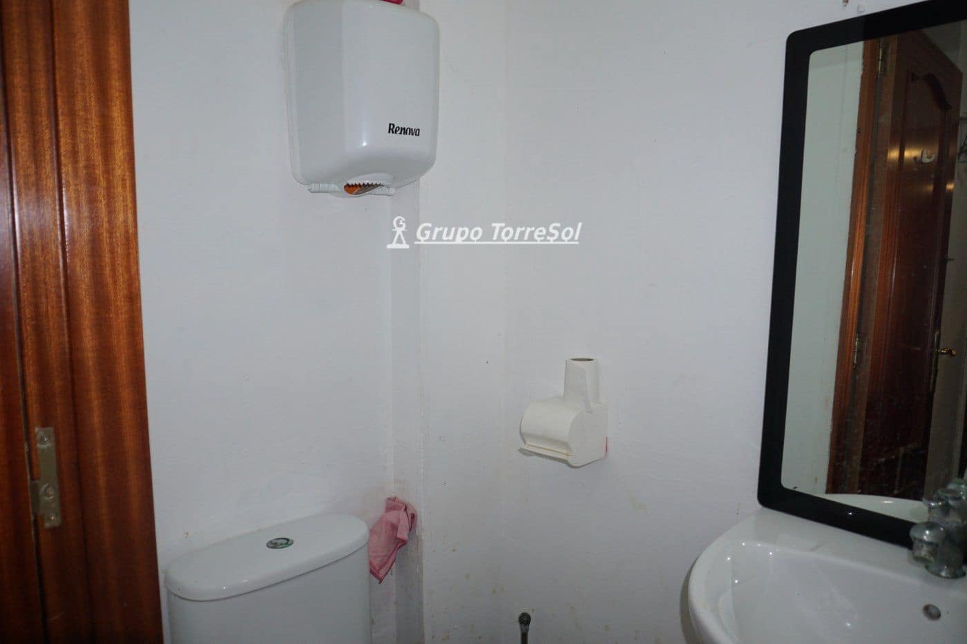 Erhverv til salg i Tarragona by - € 100.000 (Ref: 9552568)