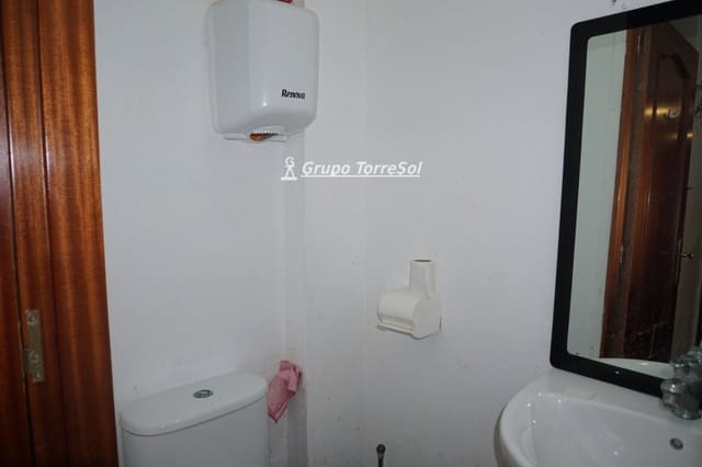 Erhverv til salg i Tarragona by - € 100.000 (Ref: 9552568)