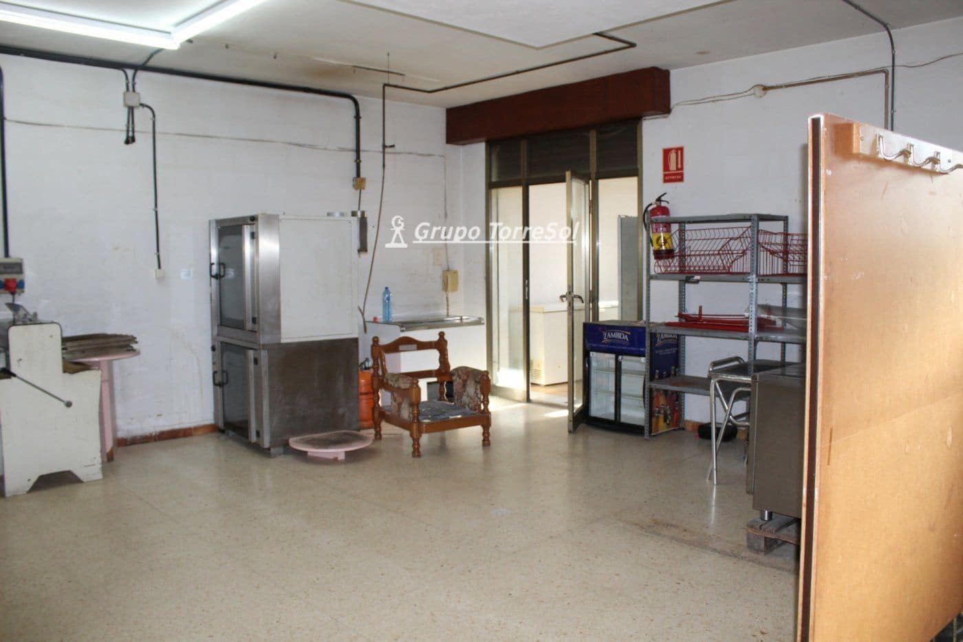 Commercieel te koop in El Vendrell - € 85.000 (Ref: 9552569)