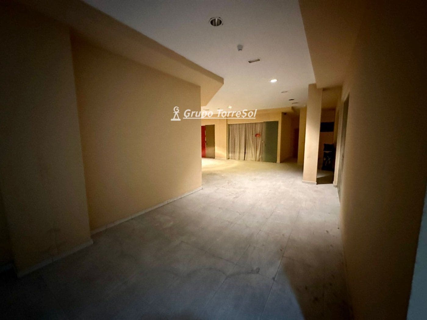 Commercieel te koop in El Vendrell - € 15.000 (Ref: 9552572)