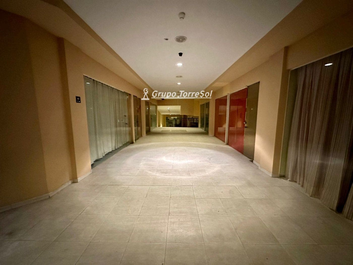 Commercieel te koop in El Vendrell - € 15.000 (Ref: 9552572)