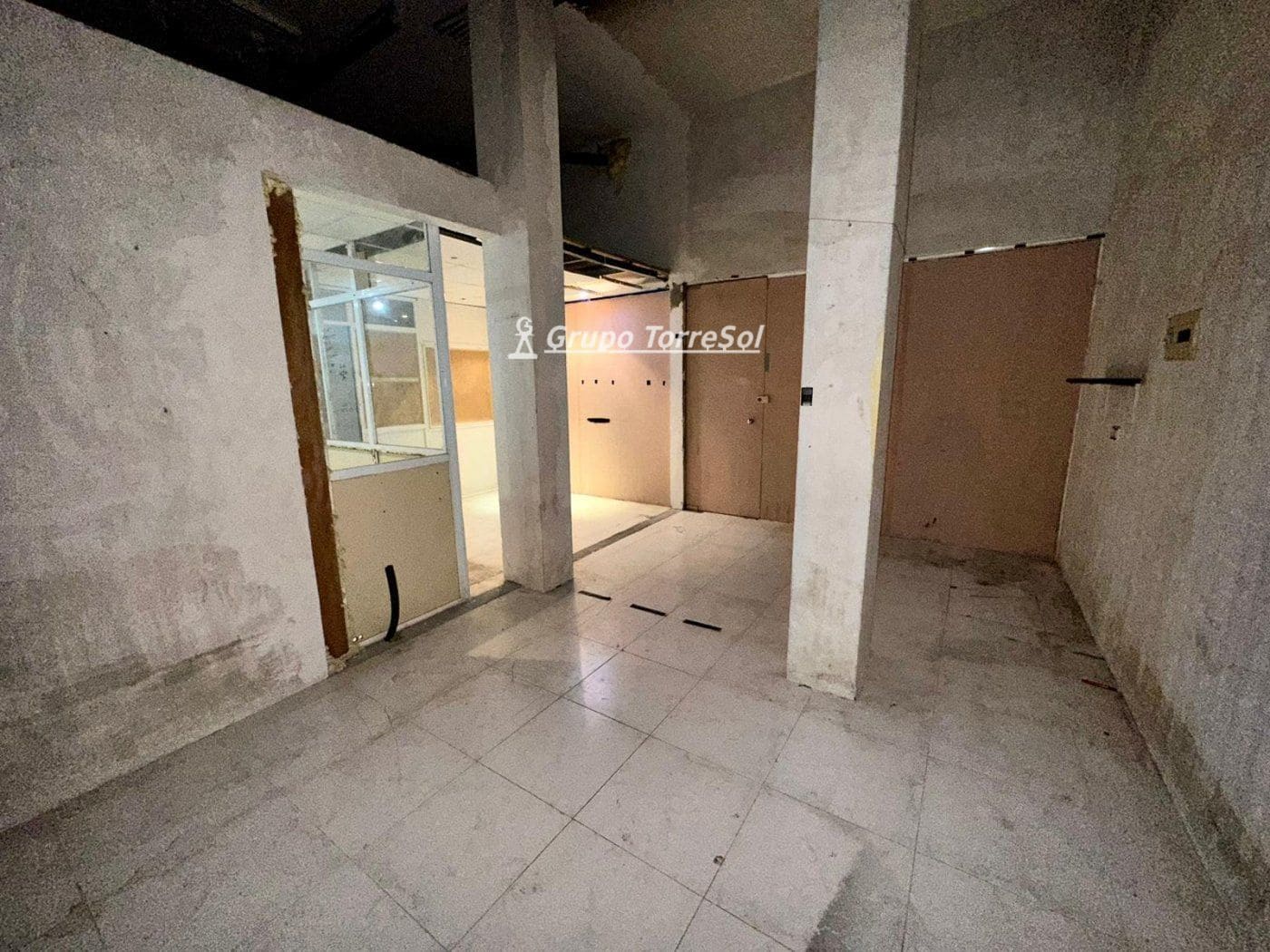 Commercieel te koop in El Vendrell - € 15.000 (Ref: 9552572)