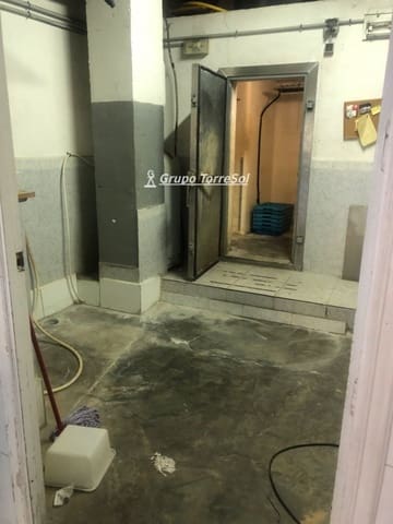 Erhverv til salg i El Vendrell - € 91.000 (Ref: 9552576)