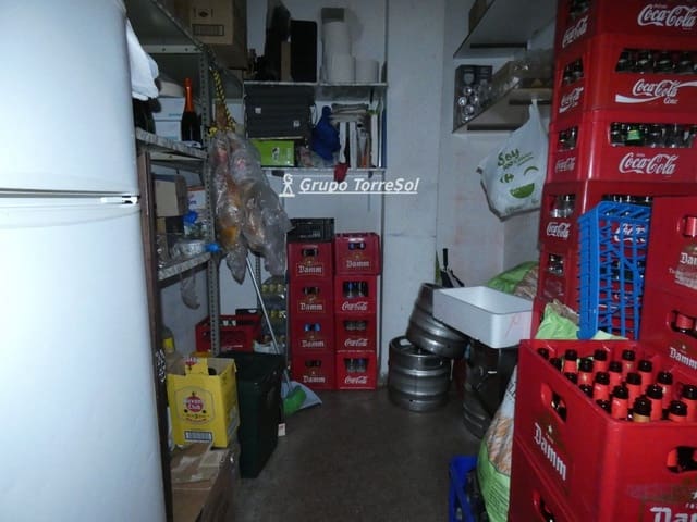 Commercieel te koop in El Vendrell - € 157.500 (Ref: 9552582)