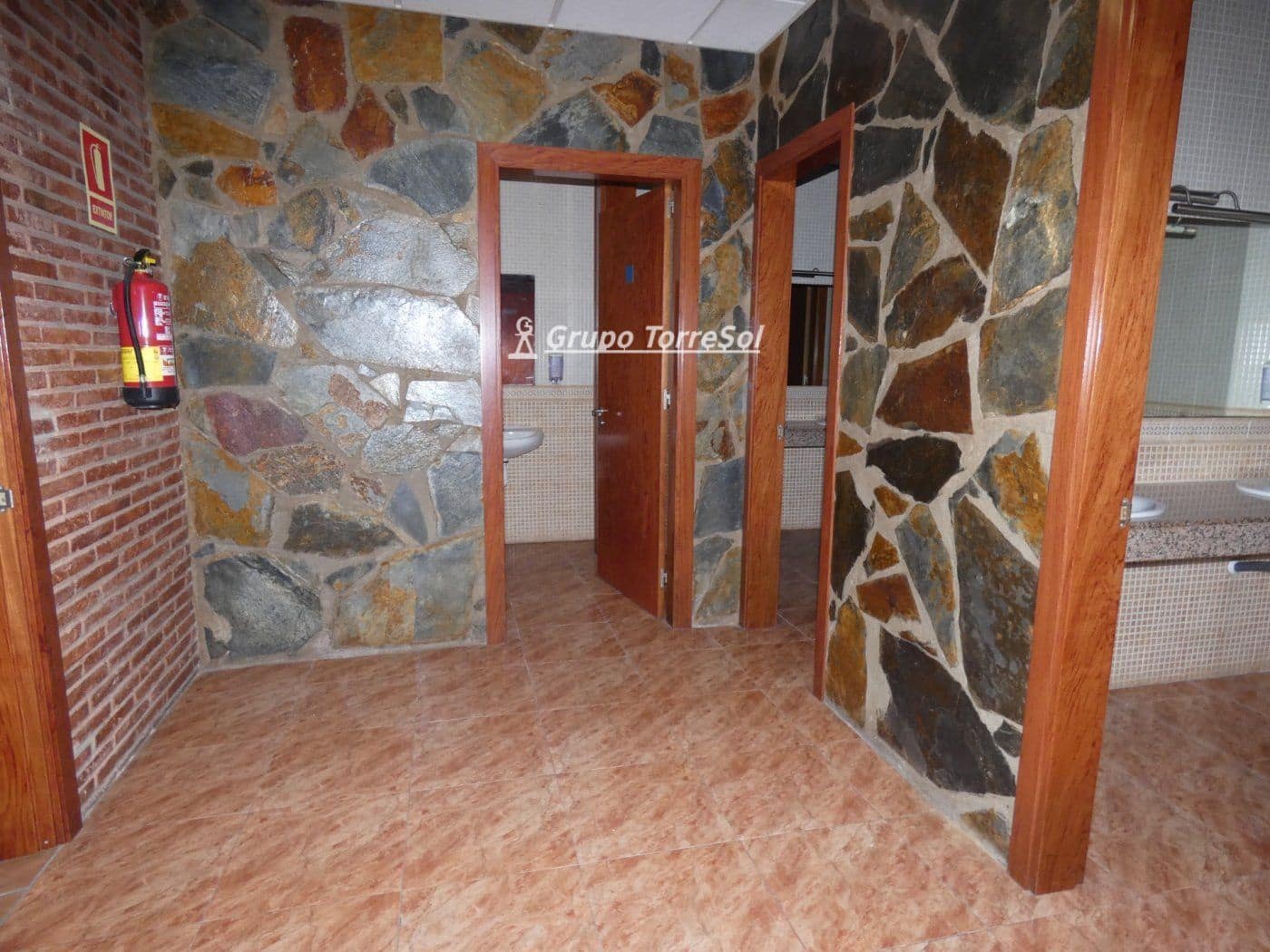 Gewerbe zu verkaufen in Bellvei - 1.500.000 € (Ref: 9552583)