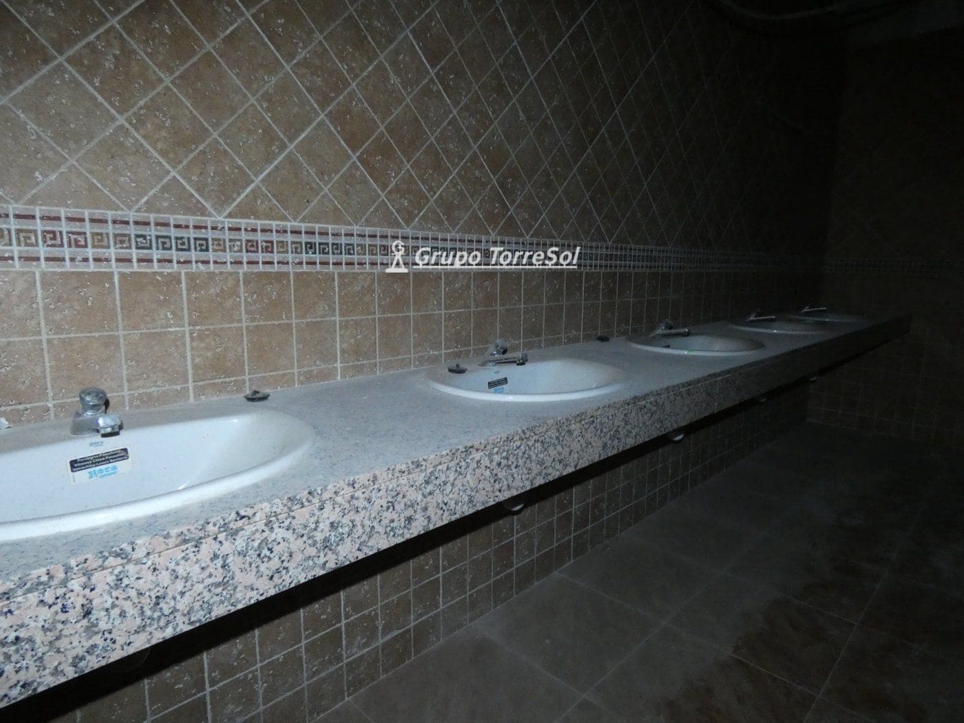 Gewerbe zu verkaufen in Bellvei - 1.500.000 € (Ref: 9552583)