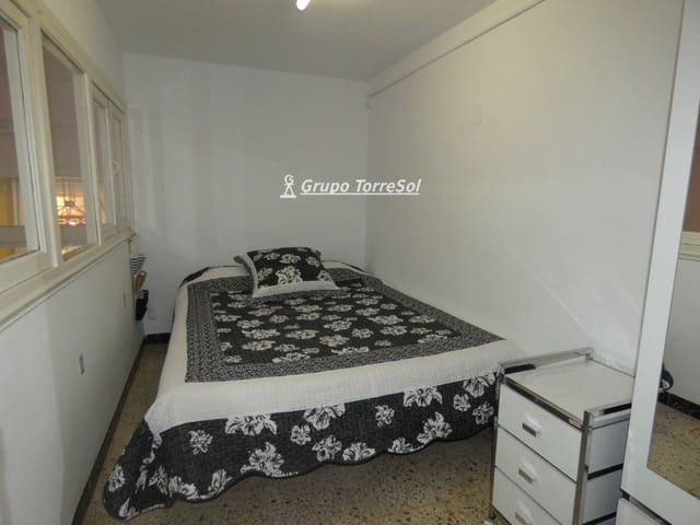 Local Commercial à vendre à Vilanova i la Geltrú - 180 000 € (Ref: 9552585)