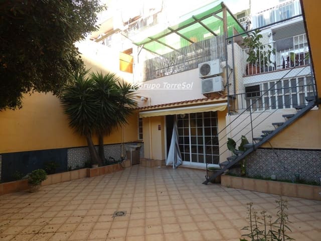 Local Commercial à vendre à Vilanova i la Geltrú - 180 000 € (Ref: 9552585)