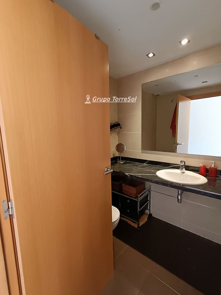 3 bedroom Flat for sale in El Vendrell with pool garage - € 265,000 (Ref: 9552589)