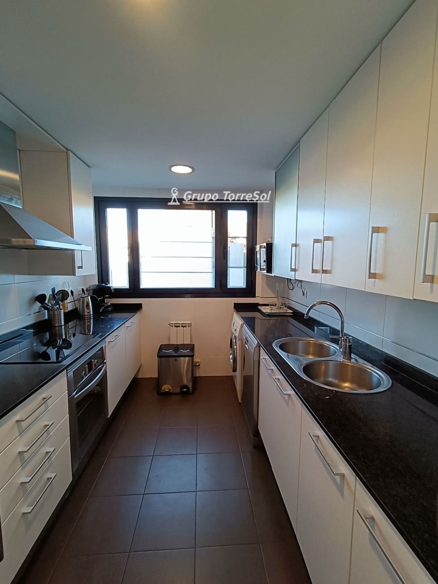 3 bedroom Flat for sale in El Vendrell with pool garage - € 265,000 (Ref: 9552589)