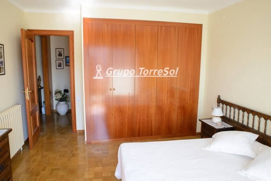 4 soverom Villa til salgs i Calafell med svømmebasseng garasje - € 550 000 (Ref: 9553133)