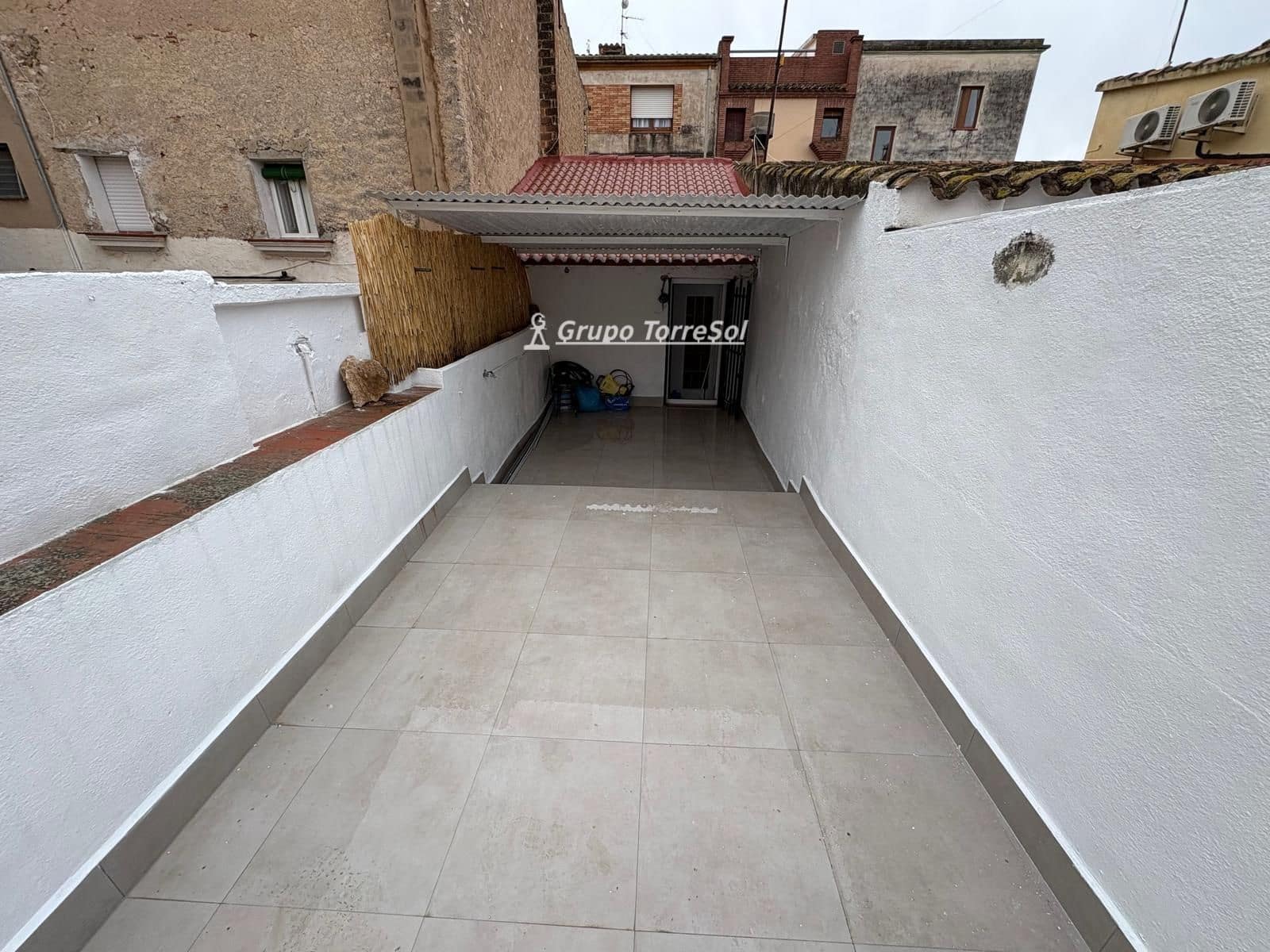 3 bedroom Villa for sale in El Vendrell - € 224,000 (Ref: 9556124)