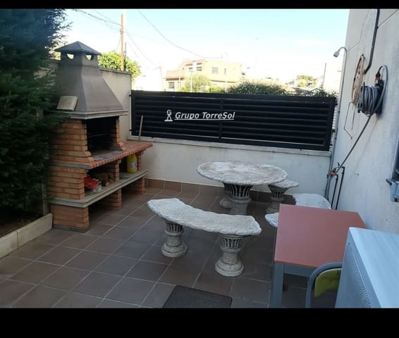 1 chambre Appartement à vendre à Segur de Calafell, Calafell avec piscine garage - 155 000 € (Ref: 9559169)