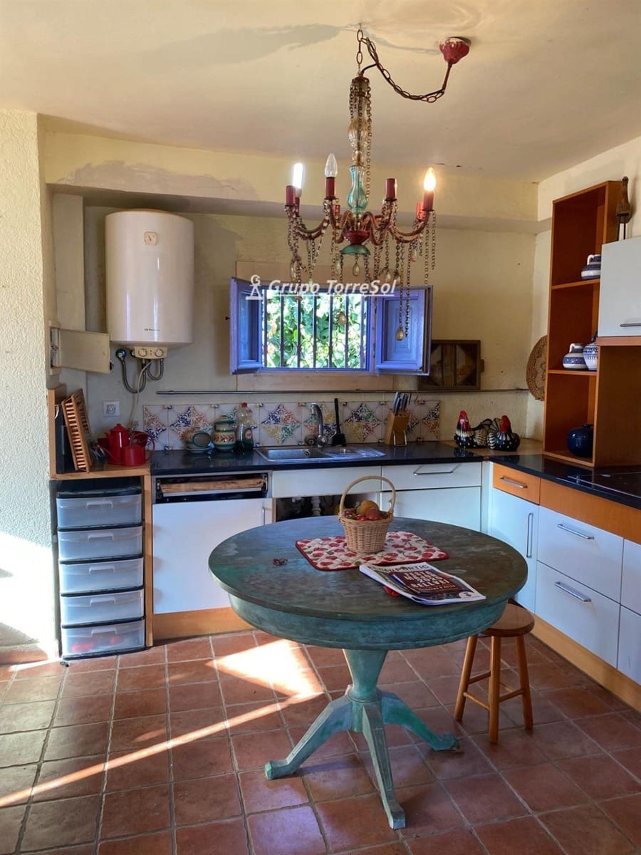 4 slaapkamer Villa te koop in Bellvei - € 235.000 (Ref: 9559171)