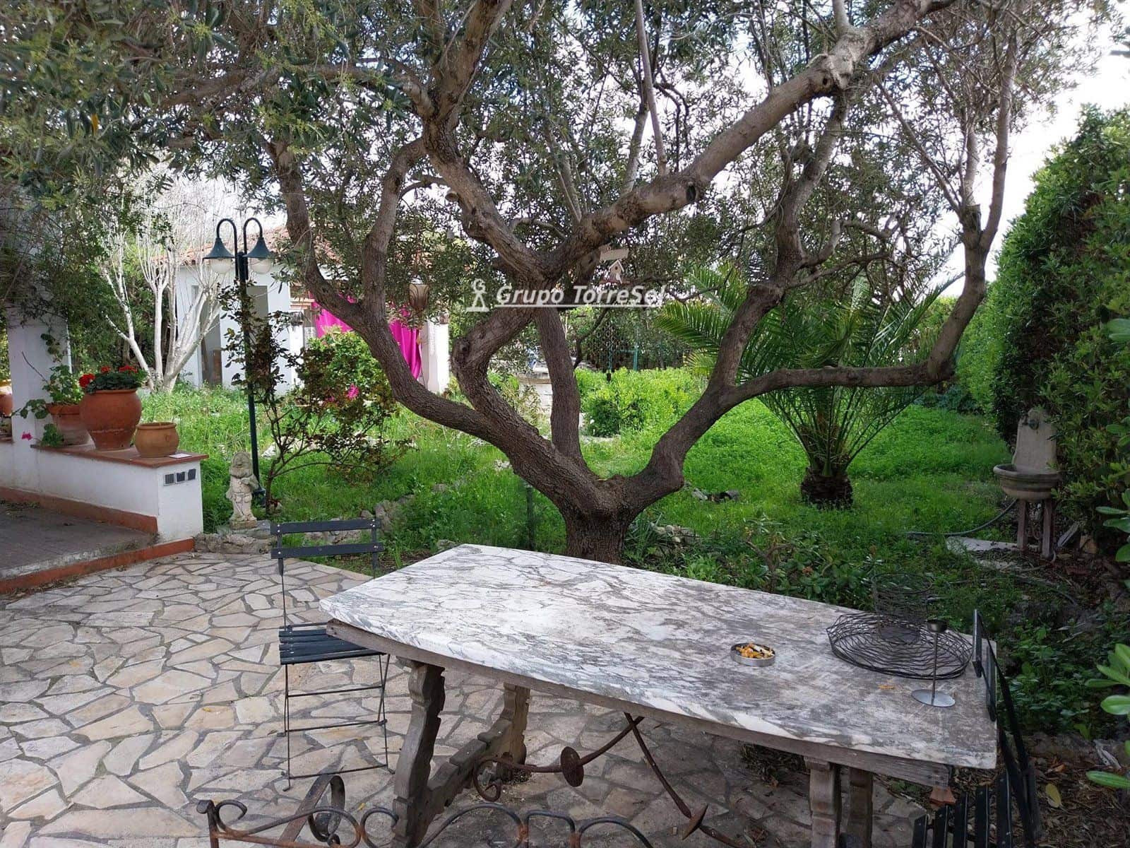 4 slaapkamer Villa te koop in Bellvei - € 235.000 (Ref: 9559171)