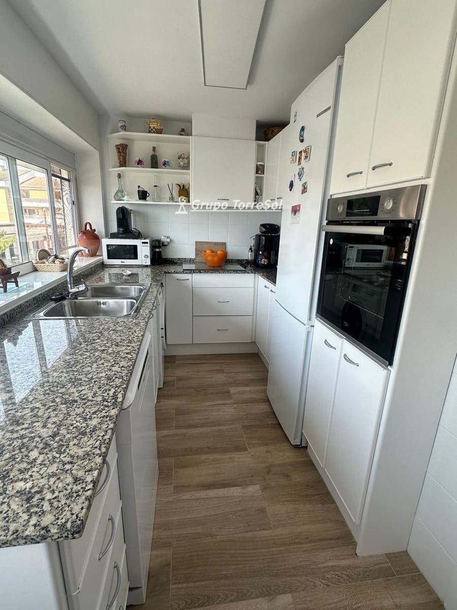 3 bedroom Flat for sale in Segur de Calafell with pool garage - € 342,000 (Ref: 9566726)