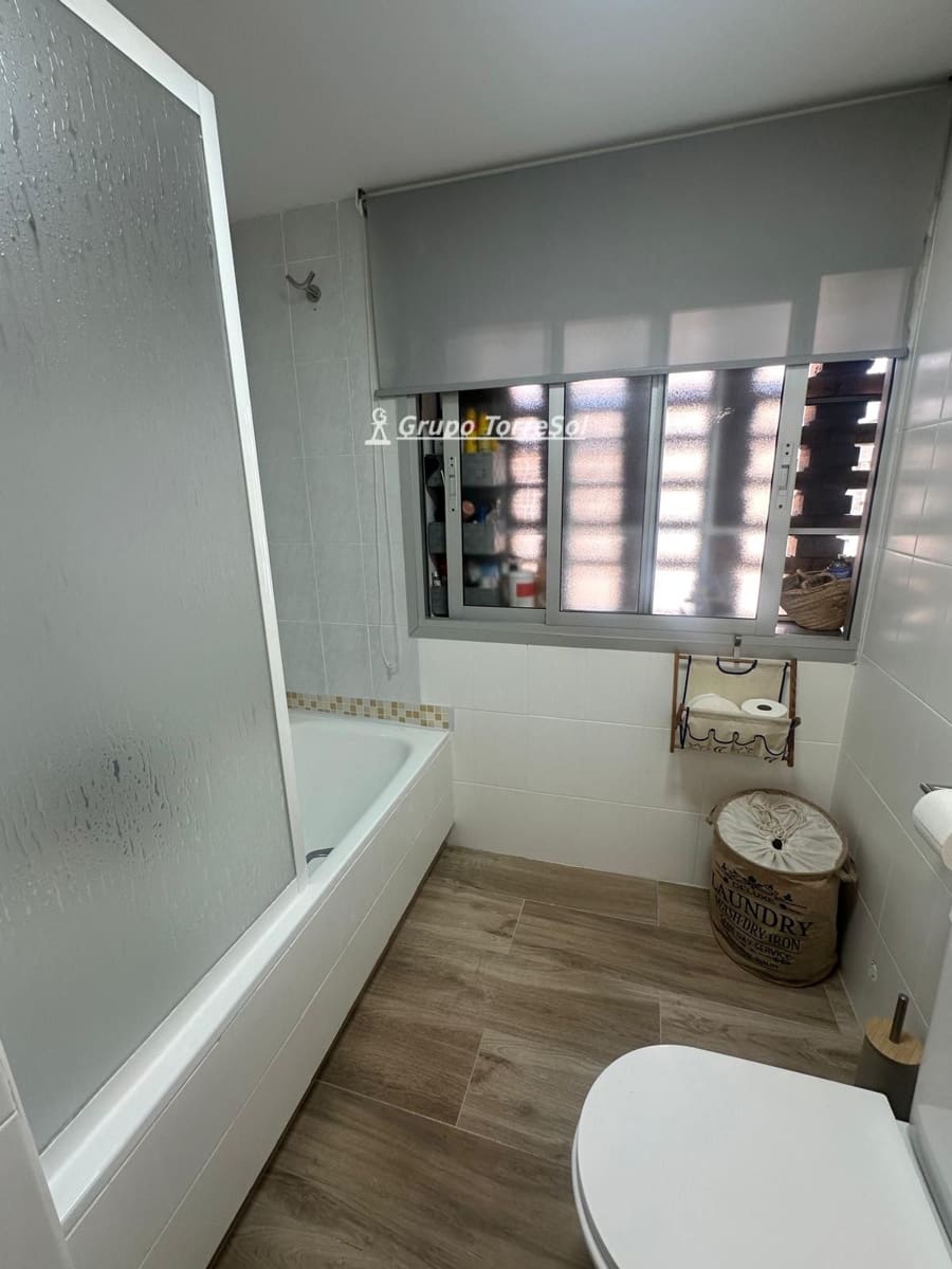 3 bedroom Flat for sale in Segur de Calafell with pool garage - € 342,000 (Ref: 9566726)