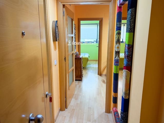 2 makuuhuone Asunto myytävänä paikassa Calafell mukana 
autotalli - 229 000 € (Ref: 9566729)