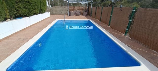 4 slaapkamer Villa te koop in Olivella met zwembad - € 330.000 (Ref: 9567911)