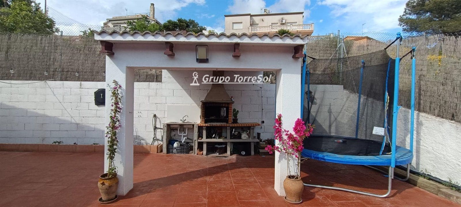 4 slaapkamer Villa te koop in Olivella met zwembad - € 330.000 (Ref: 9567911)