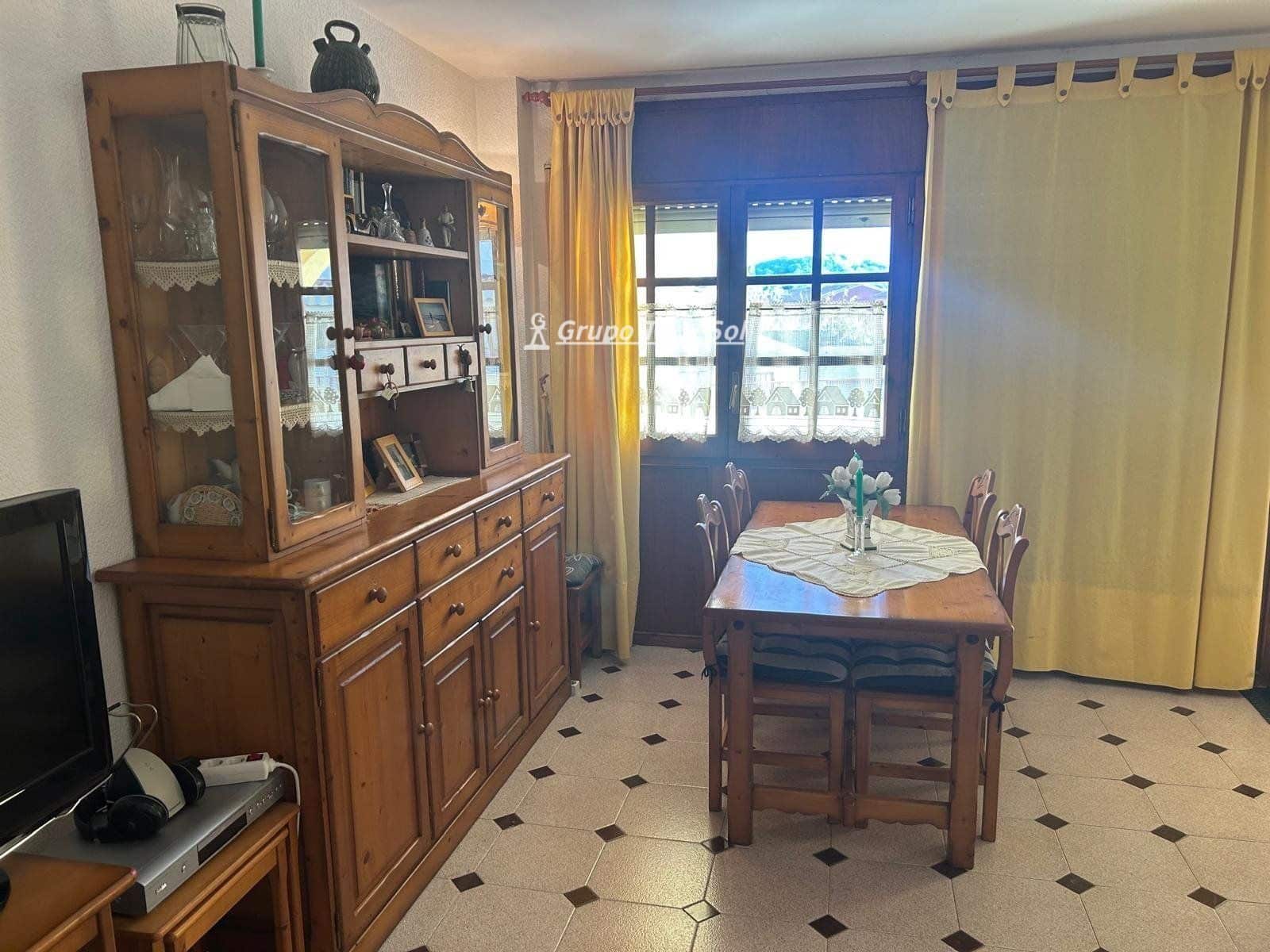 4 soverom Hus til salgs i Calafell med garasje - € 269 000 (Ref: 9570373)
