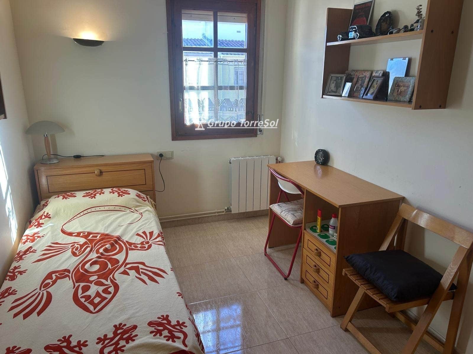 4 soverom Hus til salgs i Calafell med garasje - € 269 000 (Ref: 9570373)