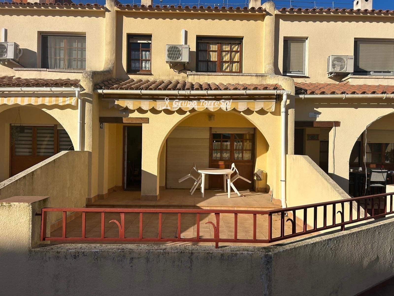4 soverom Hus til salgs i Calafell med garasje - € 269 000 (Ref: 9570373)