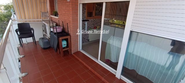 3 makuuhuone Asunto myytävänä paikassa Cunit mukana uima-altaan - 252 584 € (Ref: 9570378)