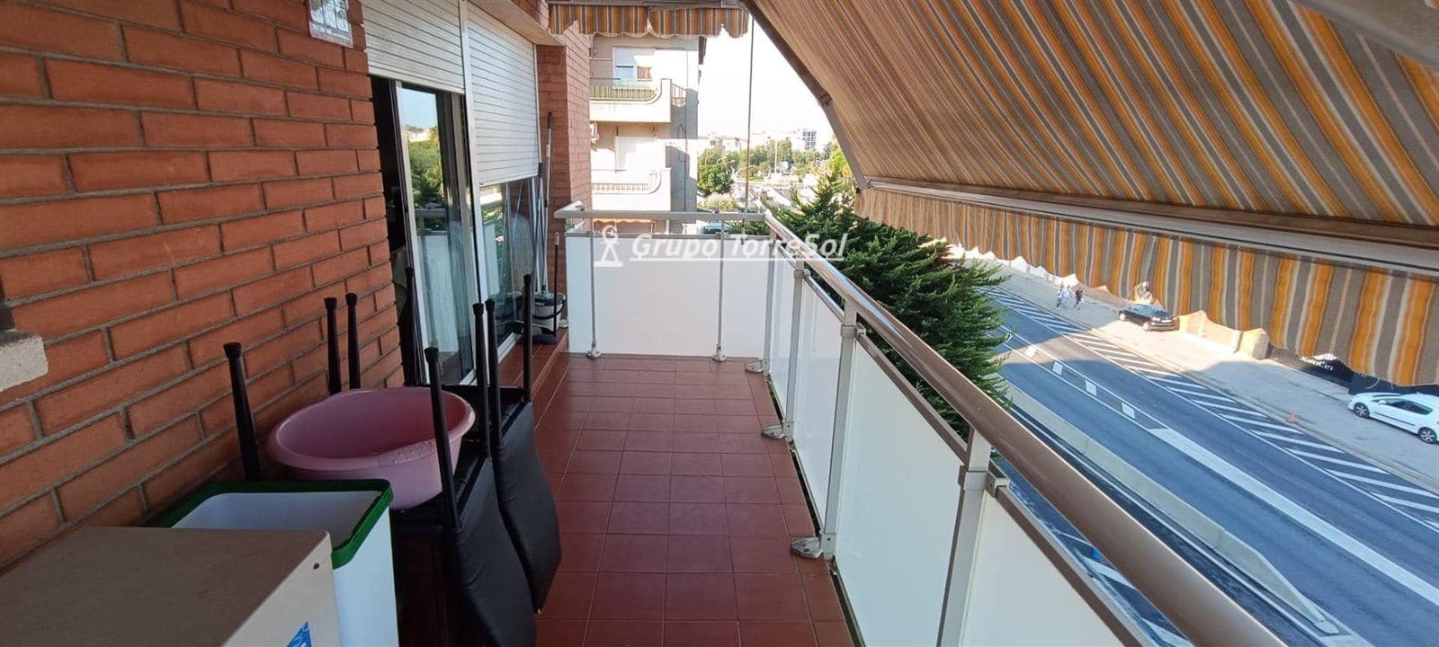 3 makuuhuone Asunto myytävänä paikassa Cunit mukana uima-altaan - 252 584 € (Ref: 9570378)