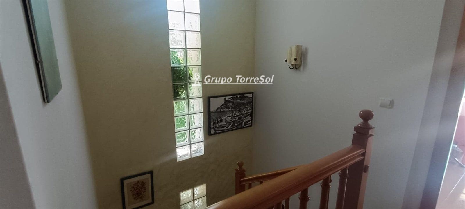 3 bedroom Townhouse for sale in Banyeres del Penedes - € 230,000 (Ref: 9570381)