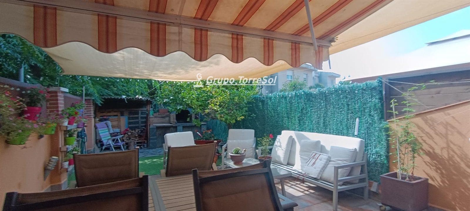 3 bedroom Townhouse for sale in Banyeres del Penedes - € 230,000 (Ref: 9570381)