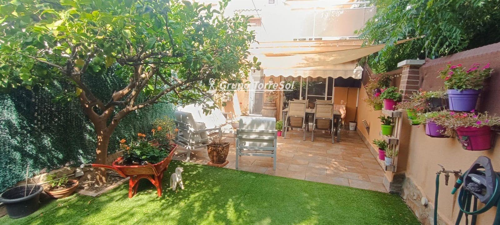 3 bedroom Townhouse for sale in Banyeres del Penedes - € 230,000 (Ref: 9570381)