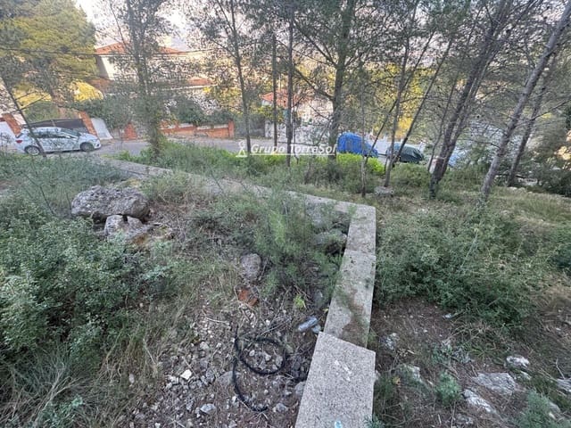 Tontti myytävänä paikassa La Bisbal del Penedès - 29 900 € (Ref: 9572112)