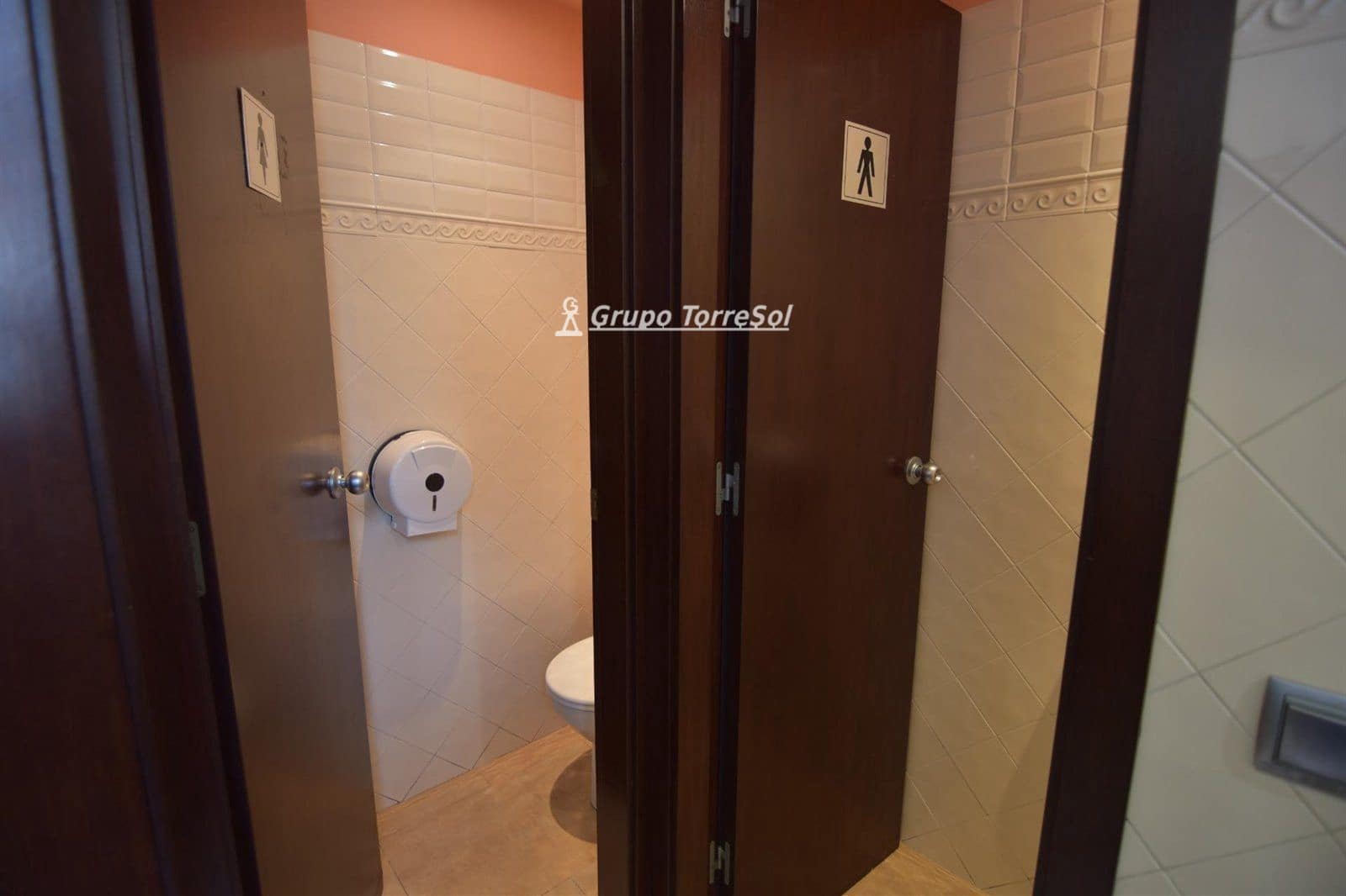 Kommersiell til salgs i Calafell - € 130 000 (Ref: 9574850)