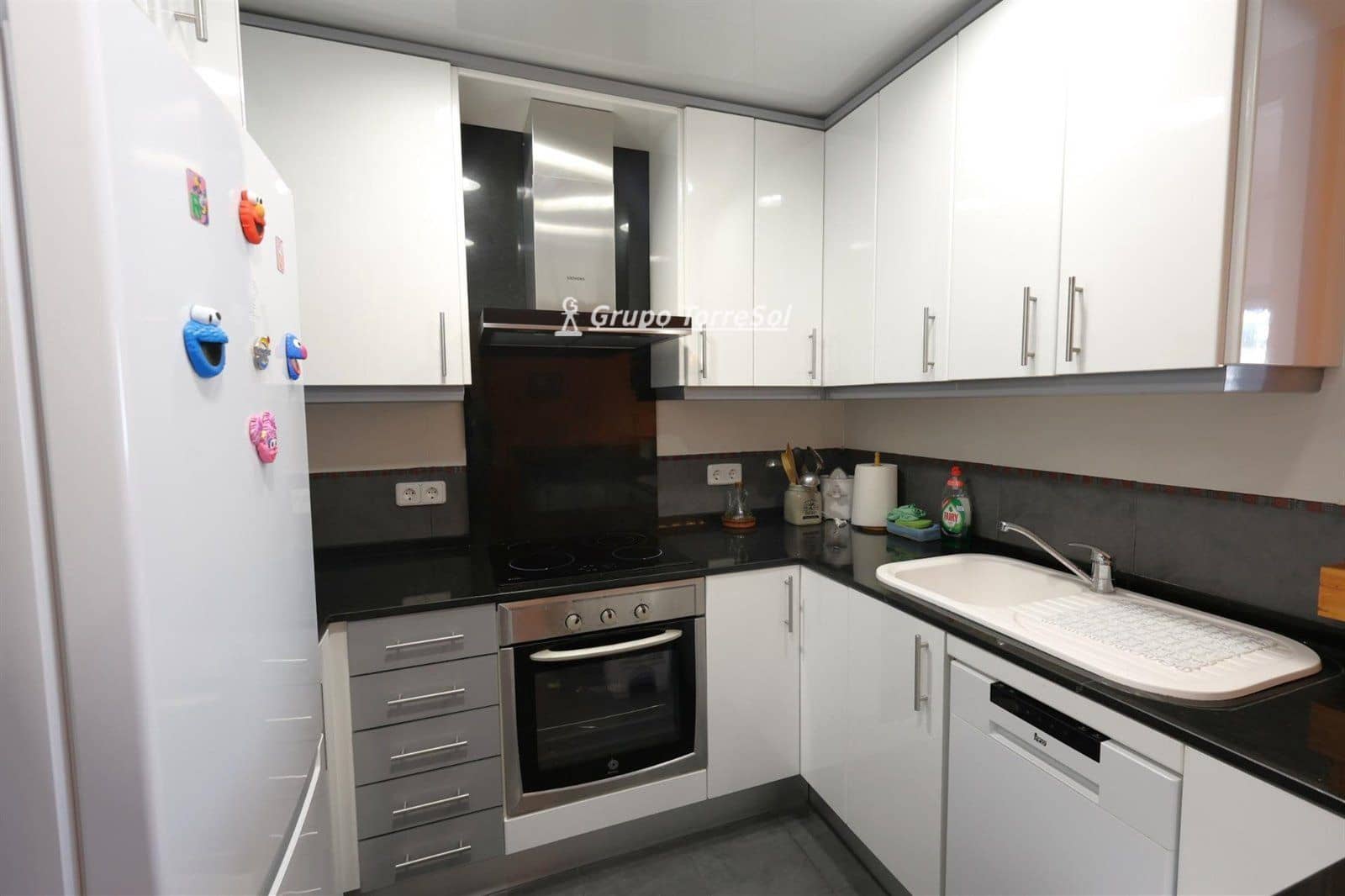 2 sypialnia Mieszkanie na sprzedaż w El Vendrell z garażem - 198 000 € (Ref: 9574851)