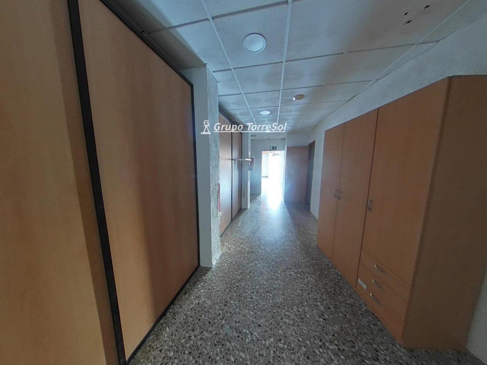 Kommersiell til salgs i El Vendrell - € 110 000 (Ref: 9574854)