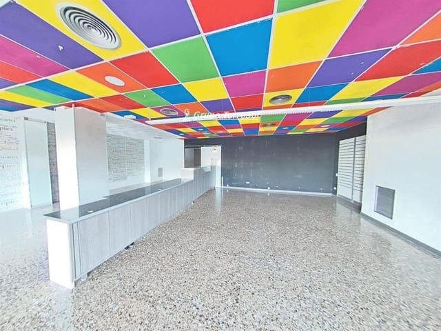 Kommersiell til salgs i El Vendrell - € 110 000 (Ref: 9574854)