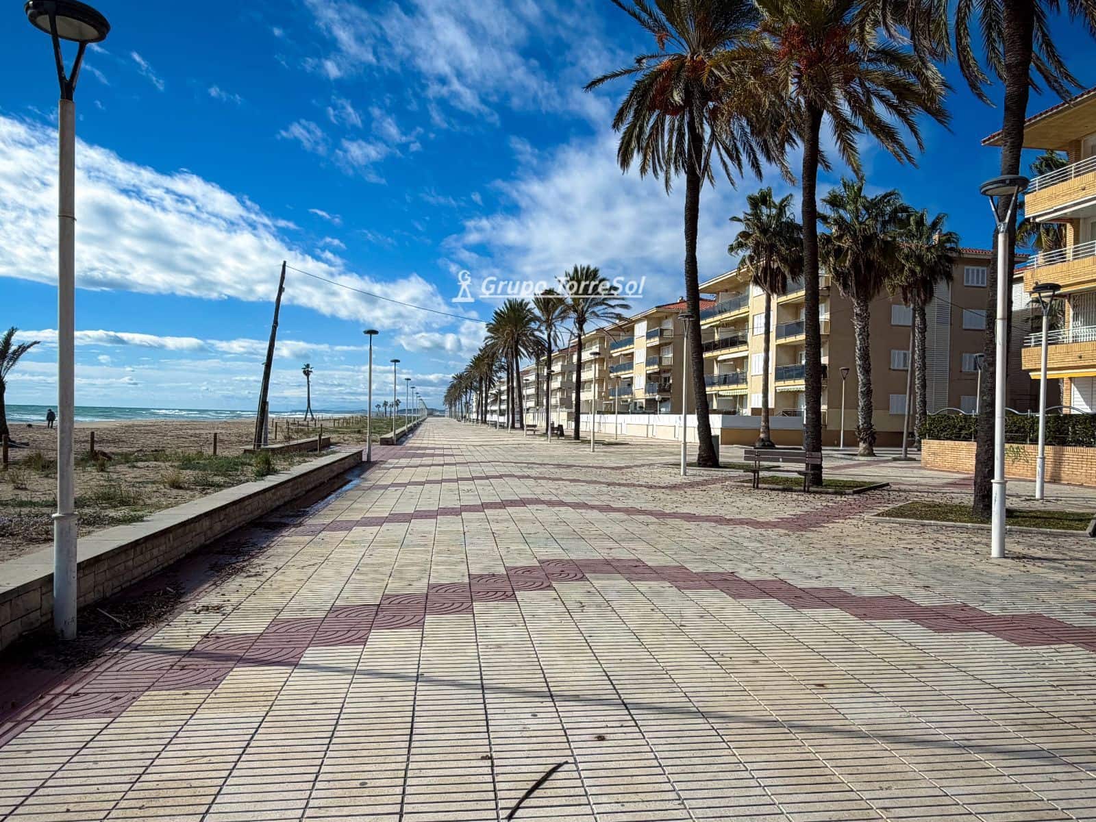 2 Zimmer Penthouse zu verkaufen in El Vendrell mit Pool Garage - 325.000 € (Ref: 9580385)