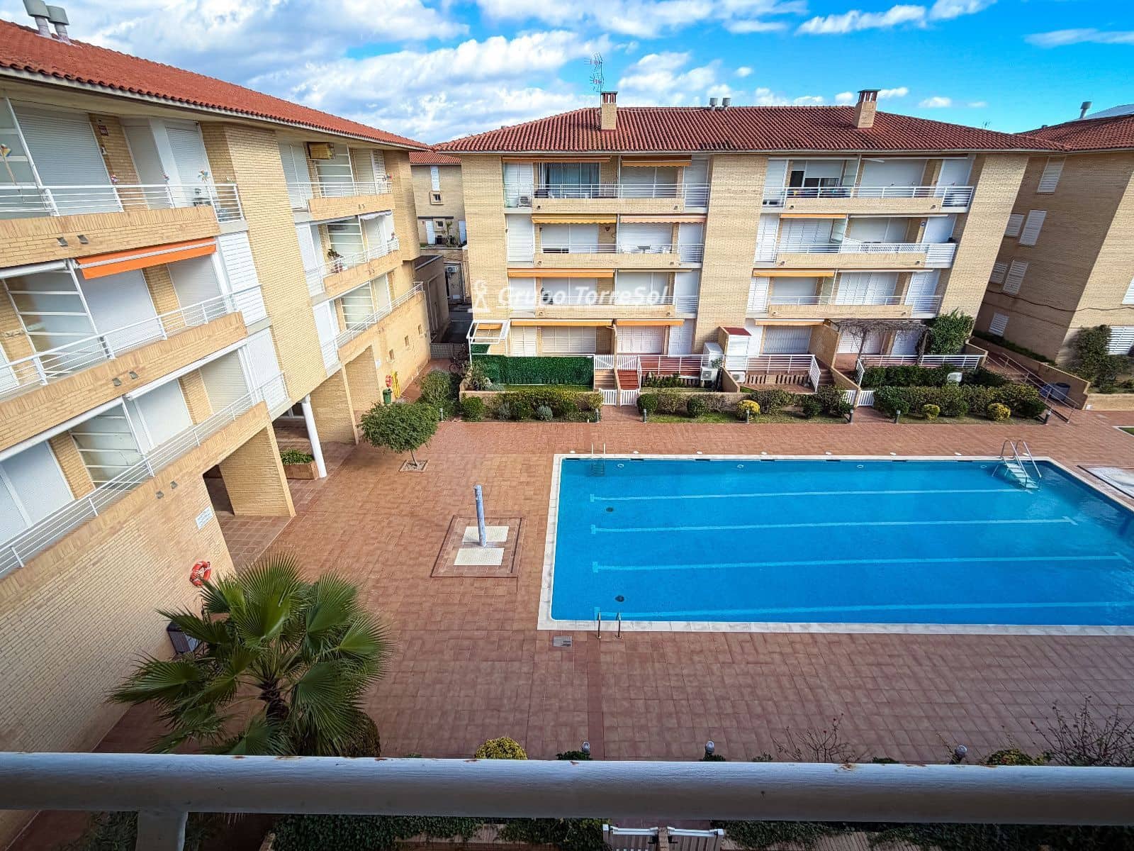 2 Zimmer Penthouse zu verkaufen in El Vendrell mit Pool Garage - 325.000 € (Ref: 9580385)