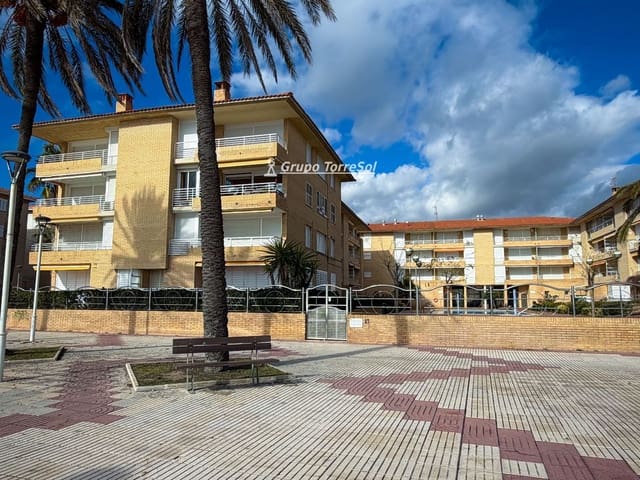2 Zimmer Penthouse zu verkaufen in El Vendrell mit Pool Garage - 325.000 € (Ref: 9580385)