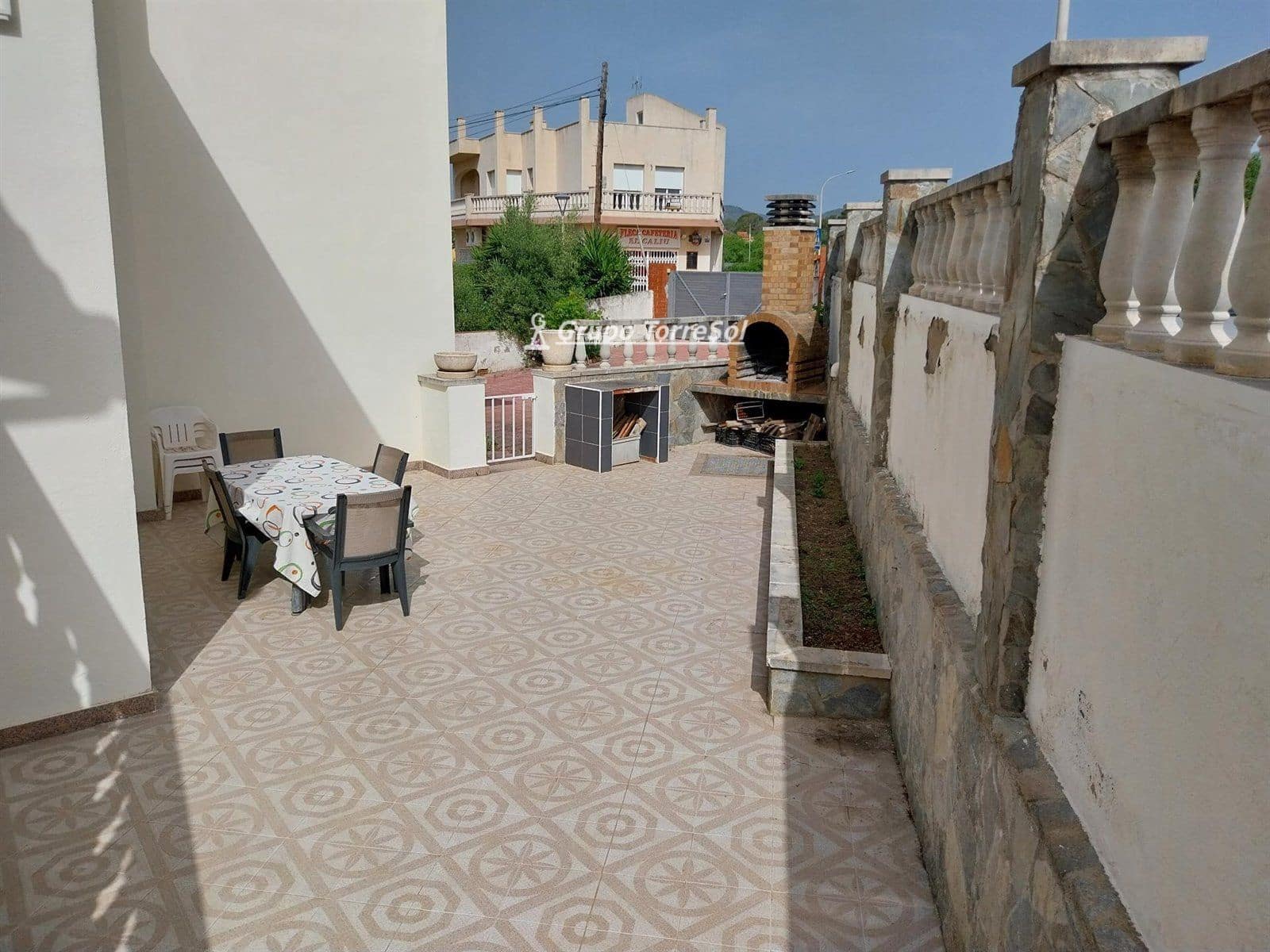 3 soverom Hus til salgs i El Vendrell med svømmebasseng - € 225 000 (Ref: 9596444)