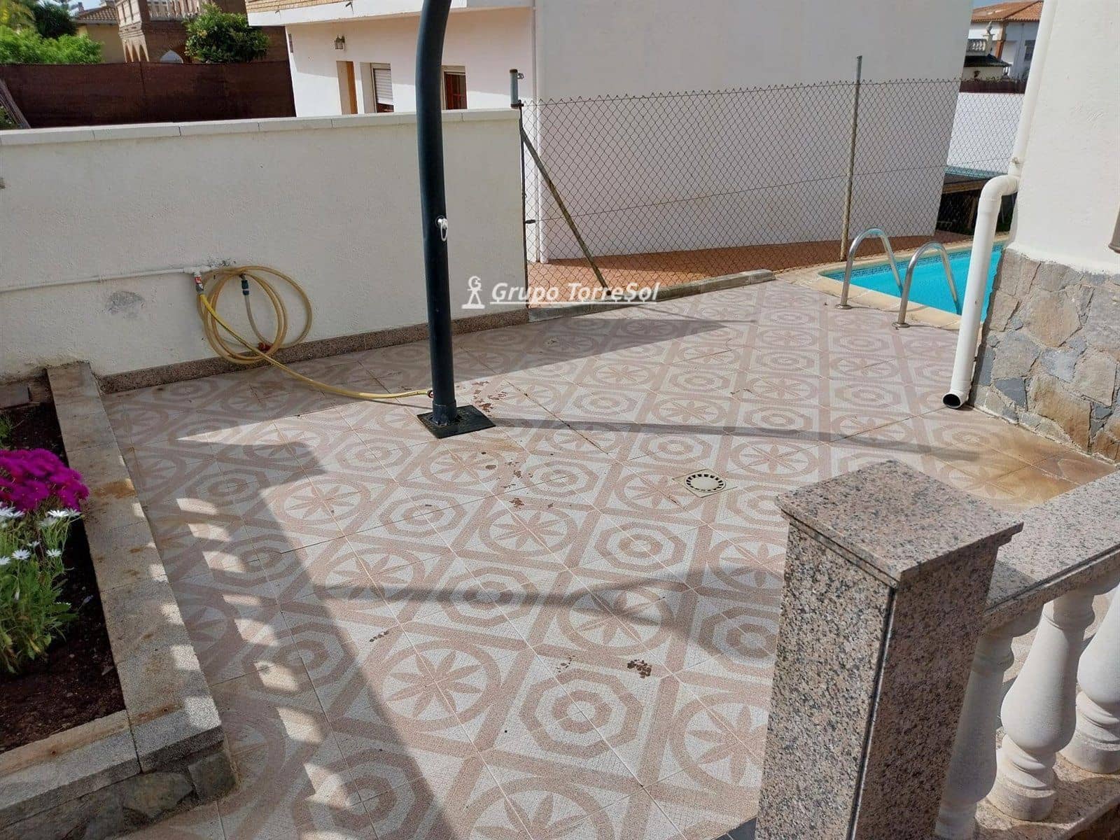 3 soverom Hus til salgs i El Vendrell med svømmebasseng - € 225 000 (Ref: 9596444)