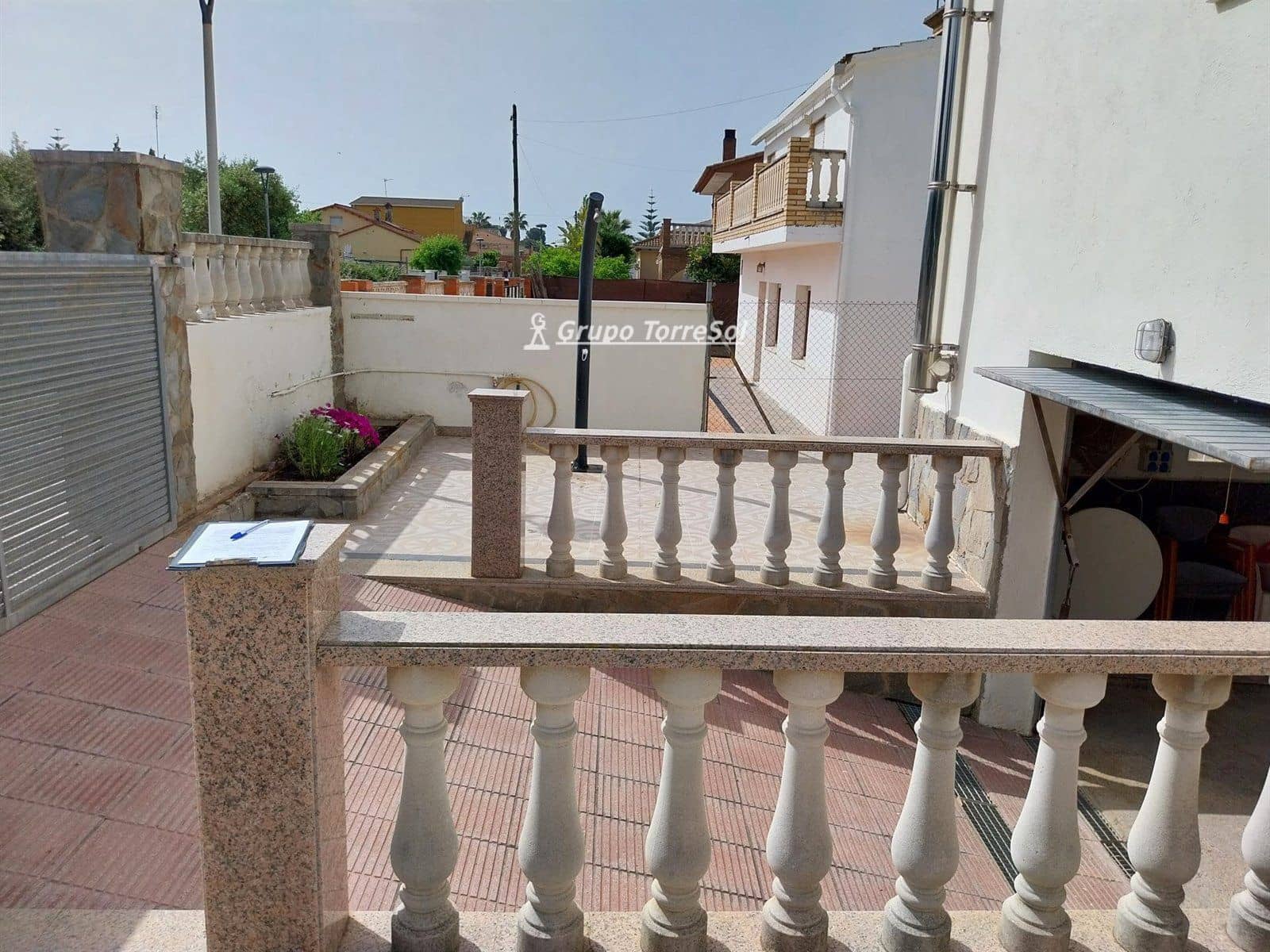 3 soverom Hus til salgs i El Vendrell med svømmebasseng - € 225 000 (Ref: 9596444)