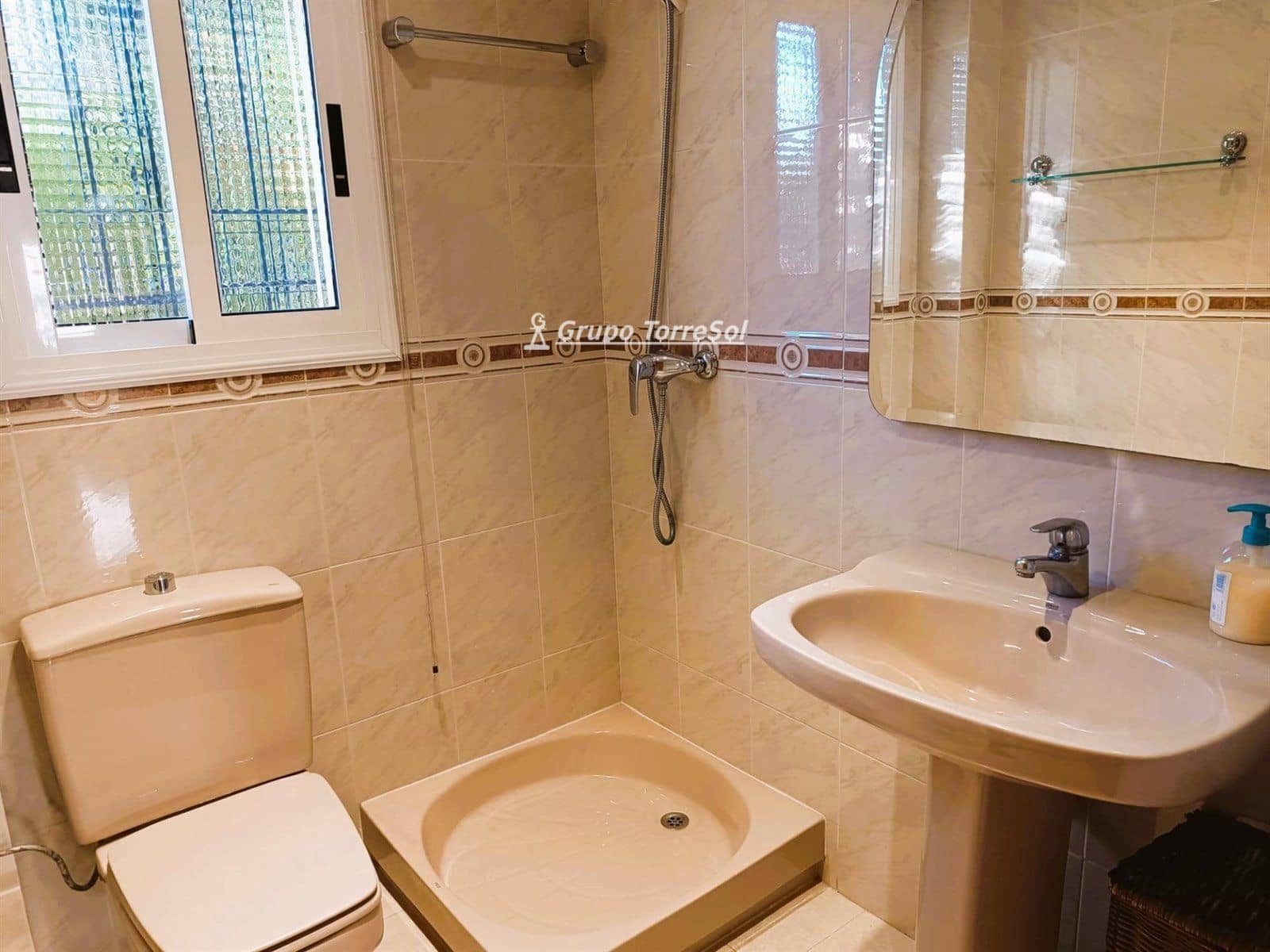 5 slaapkamer Villa te koop in El Vendrell met zwembad garage - € 550.000 (Ref: 9602699)