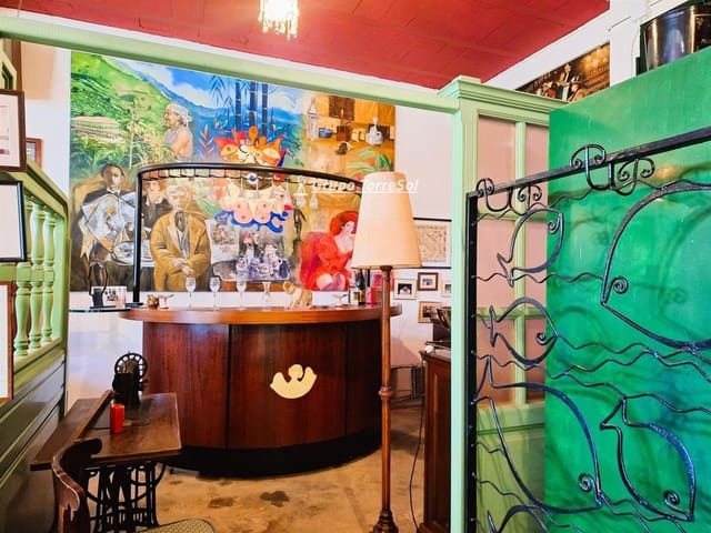 3 makuuhuone Huvila myytävänä paikassa El Vendrell - 498 000 € (Ref: 9602700)