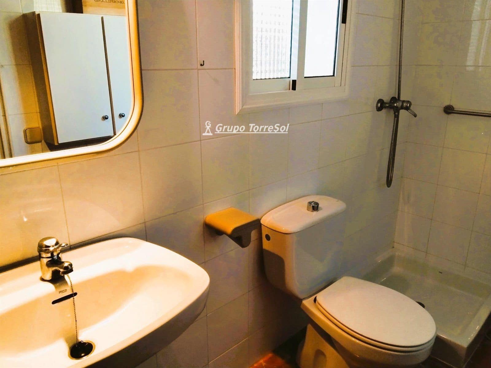 5 slaapkamer Villa te koop in El Vendrell met zwembad garage - € 550.000 (Ref: 9602704)